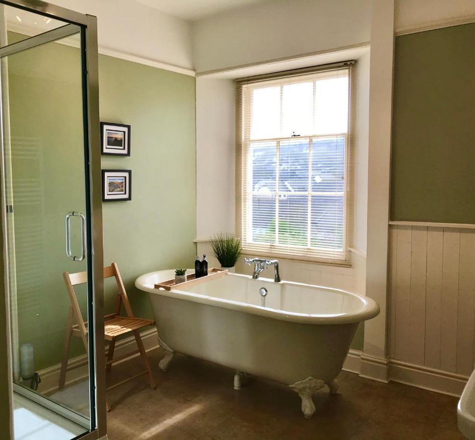 ボスキャッスル The Old Parsonage Bed & Breakfast エクステリア 写真