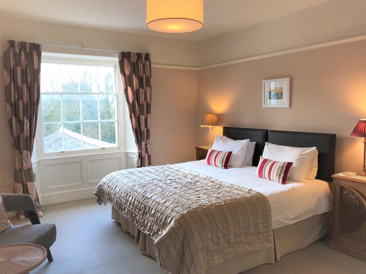 ボスキャッスル The Old Parsonage Bed & Breakfast エクステリア 写真
