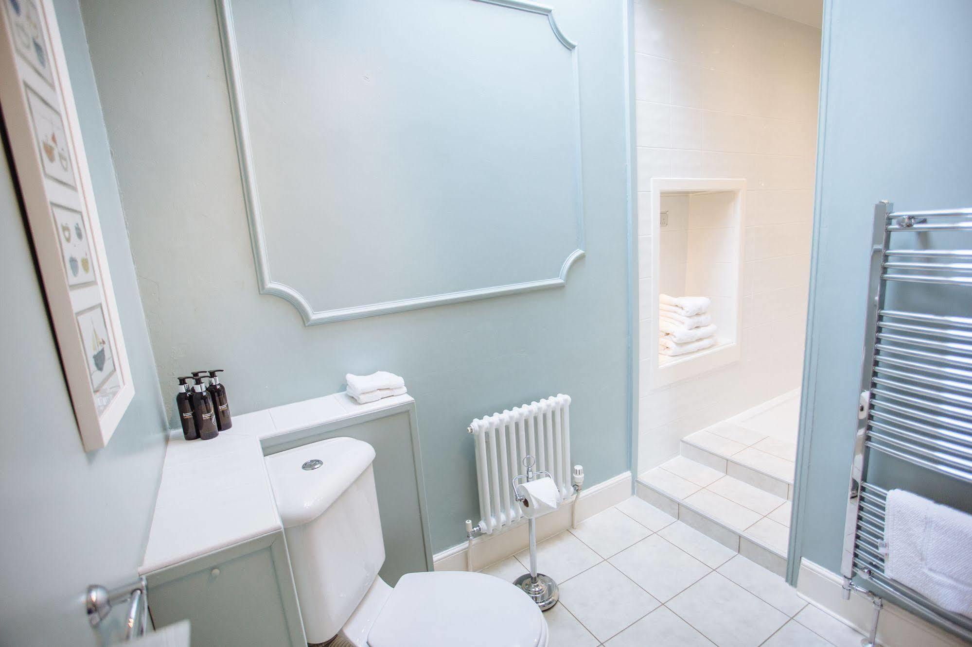 ボスキャッスル The Old Parsonage Bed & Breakfast エクステリア 写真