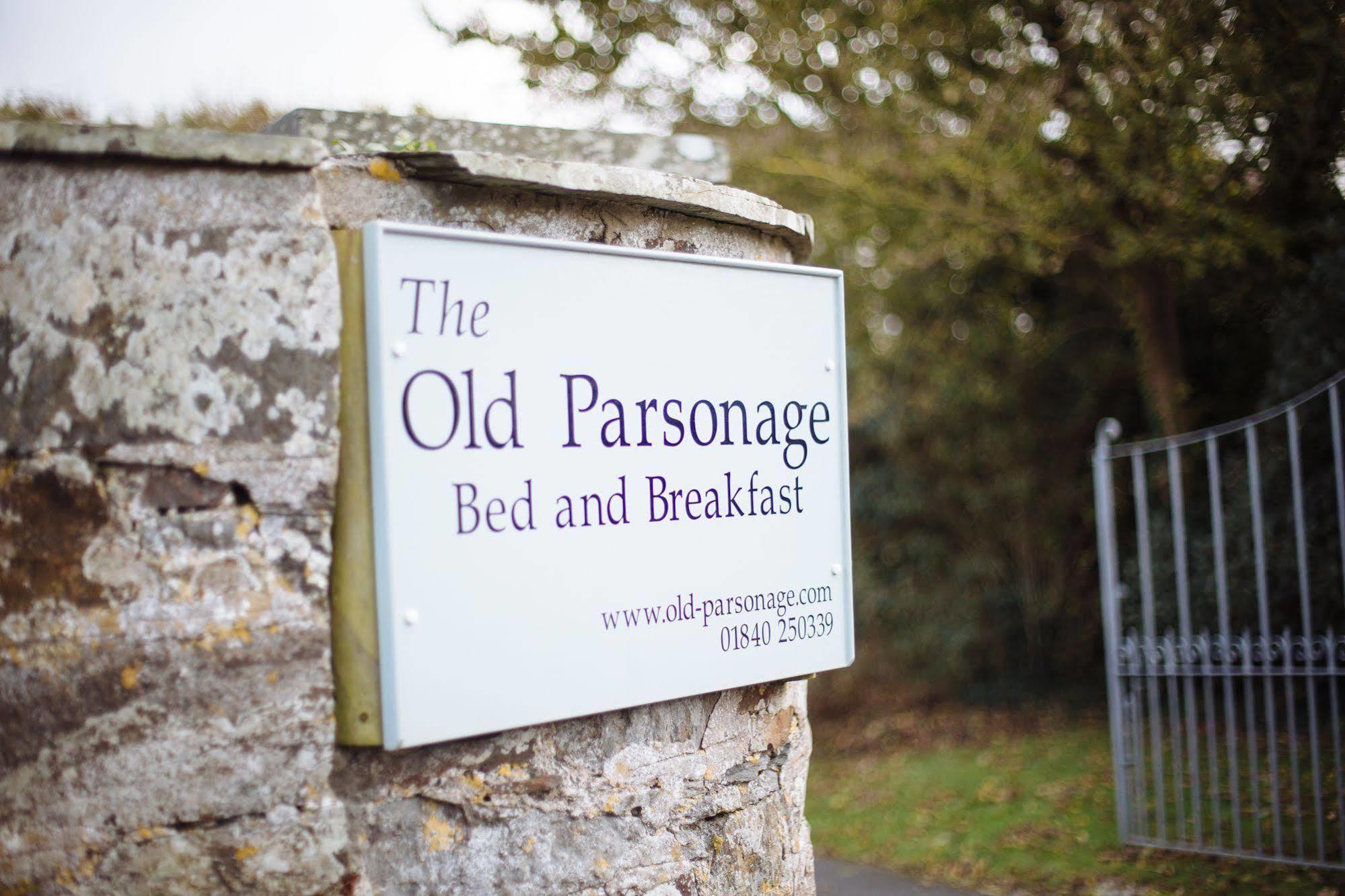 ボスキャッスル The Old Parsonage Bed & Breakfast エクステリア 写真